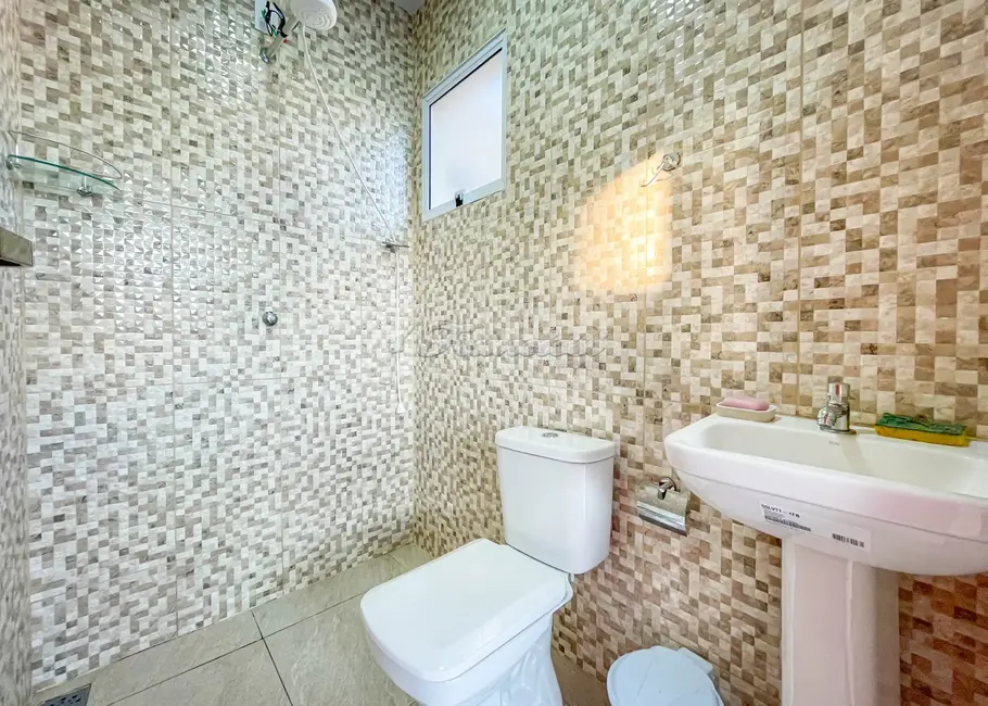 Chácara com 2 quartos à venda, 125m2 em Jardim Monte Santo, Itapetininga - SP - imagem 8 Foto 8 de Chácara com 2 quartos à venda, 125m2 em Jardim Monte Santo, Itapetininga - SP