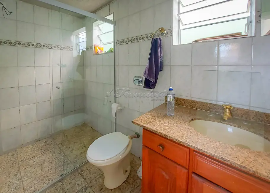 Foto 4 de Casa com 3 quartos à venda, 155m2 em Vila Santana, Itapetininga - SP