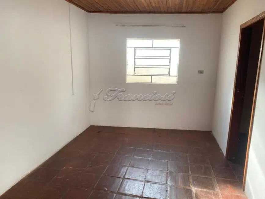 Prédio Inteiro para alugar, 1200m2 em Parque Marajoara, Tatui - SP - imagem 6 Foto 6 de Prédio Inteiro para alugar, 1200m2 em Parque Marajoara, Tatui - SP