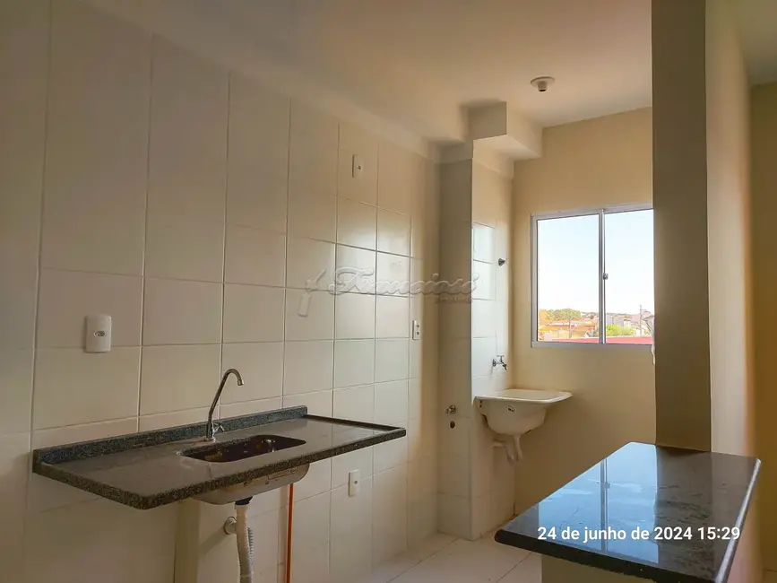 Foto 4 de Apartamento com 2 quartos para alugar, 44m2 em Itapetininga - SP