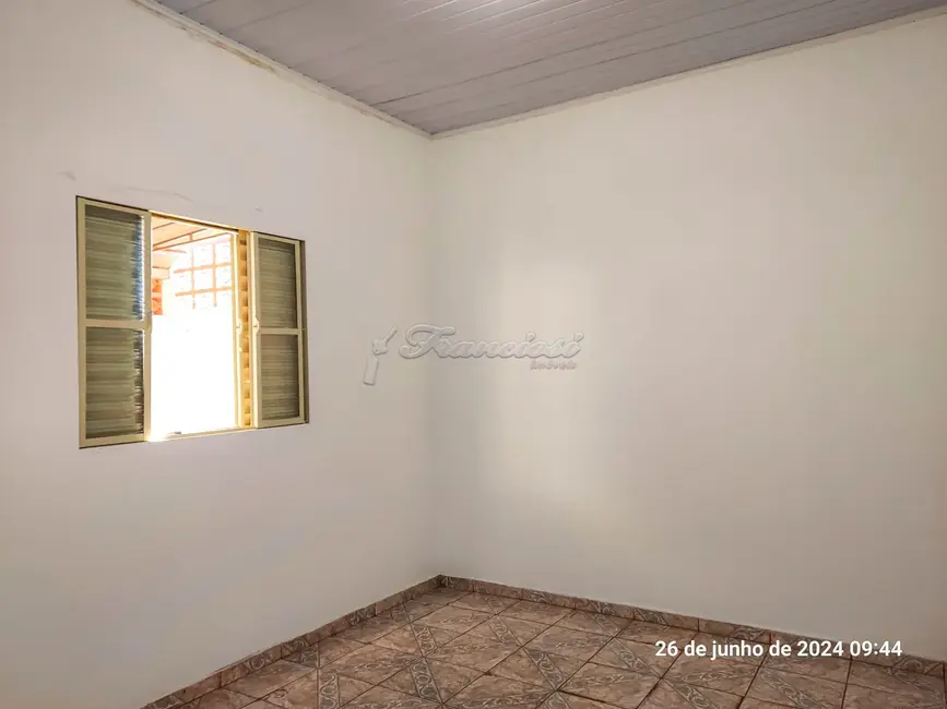 Foto 6 de Casa com 2 quartos para alugar, 83m2 em Vila Aparecida, Itapetininga - SP