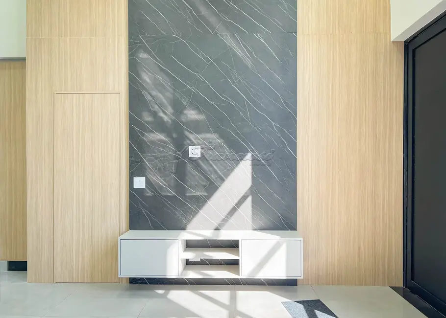 Casa de Condomínio à venda, 187m2 em Terras de Santo Antônio, Itapetininga - SP - imagem 4 Foto 4 de Casa de Condomínio à venda, 187m2 em Terras de Santo Antônio, Itapetininga - SP