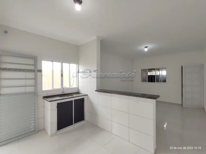 Foto 7 de Casa com 3 quartos para alugar, 96m2 em Jardim Brasil, Itapetininga - SP