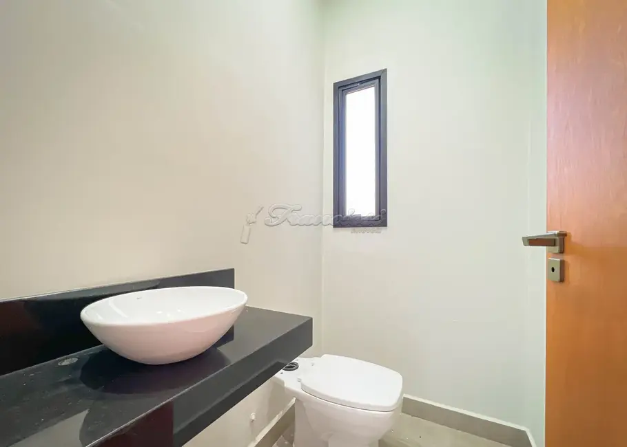 Foto 3 de Casa de Condomínio à venda, 164m2 em Terras de Santo Antônio, Itapetininga - SP