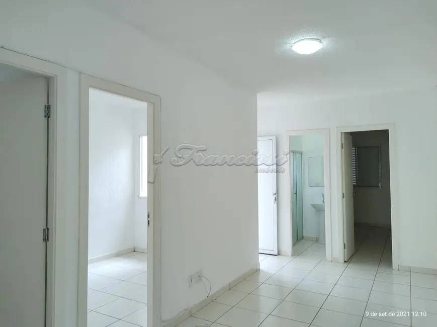 Foto 1 de Casa de Condomínio com 3 quartos para alugar, 60m2 em Vila Progresso, Itapetininga - SP