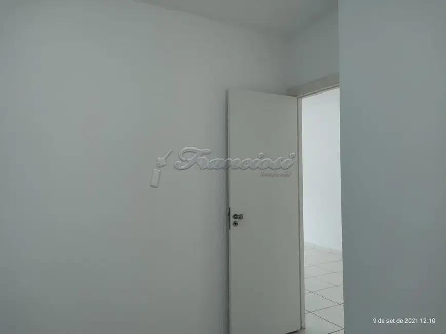 Foto 7 de Casa de Condomínio com 3 quartos para alugar, 60m2 em Vila Progresso, Itapetininga - SP