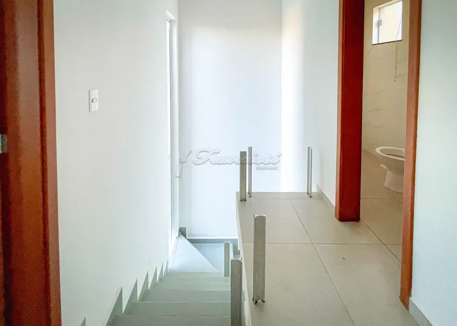 Casa com 2 quartos à venda, 56m2 em Vila Progresso, Itapetininga - SP - imagem 3 Foto 3 de Casa com 2 quartos à venda, 56m2 em Vila Progresso, Itapetininga - SP