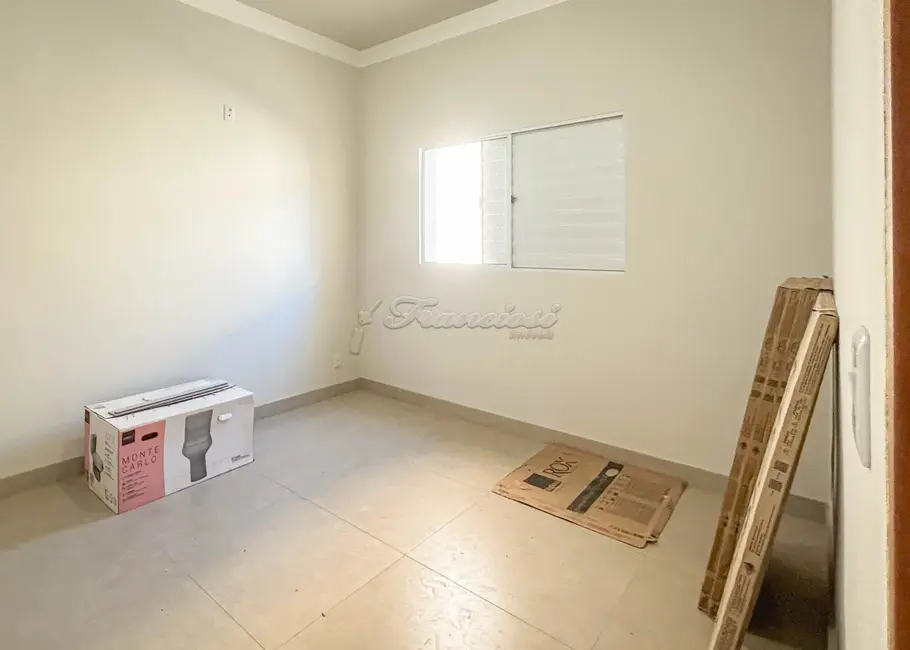 Casa com 5 quartos para alugar, 250m2 em Vila Serafim, Itapetininga - SP - imagem 6 Foto 6 de Casa com 5 quartos para alugar, 250m2 em Vila Serafim, Itapetininga - SP