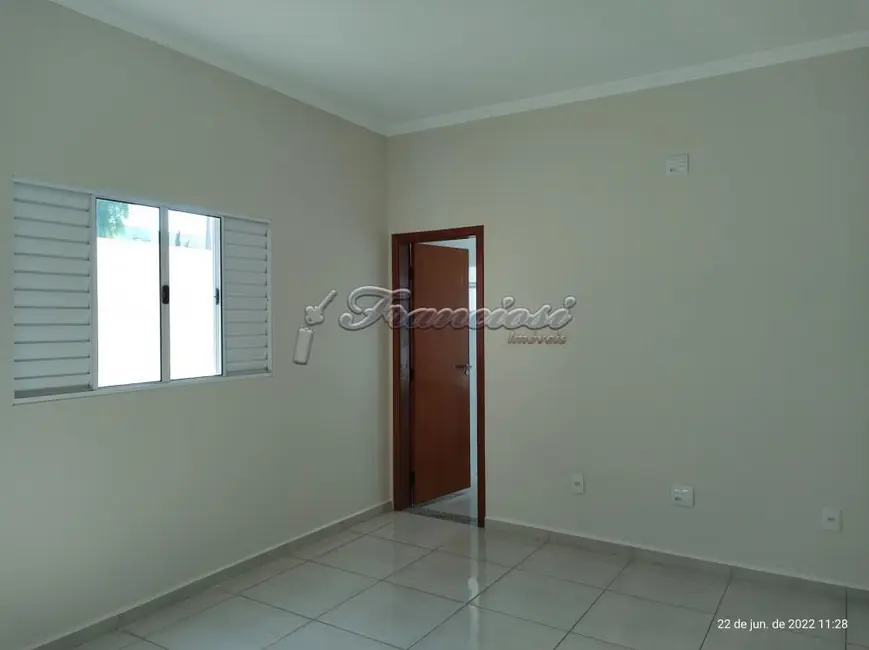 Foto 6 de Casa de Condomínio com 3 quartos para alugar, 207m2 em Vila Progresso, Itapetininga - SP