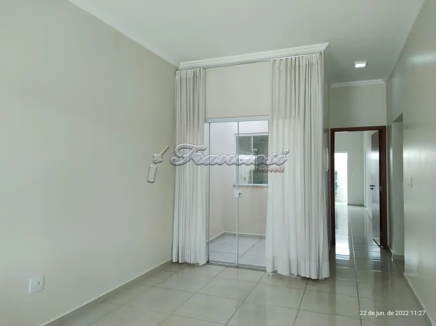Foto 1 de Casa de Condomínio com 3 quartos para alugar, 207m2 em Vila Progresso, Itapetininga - SP