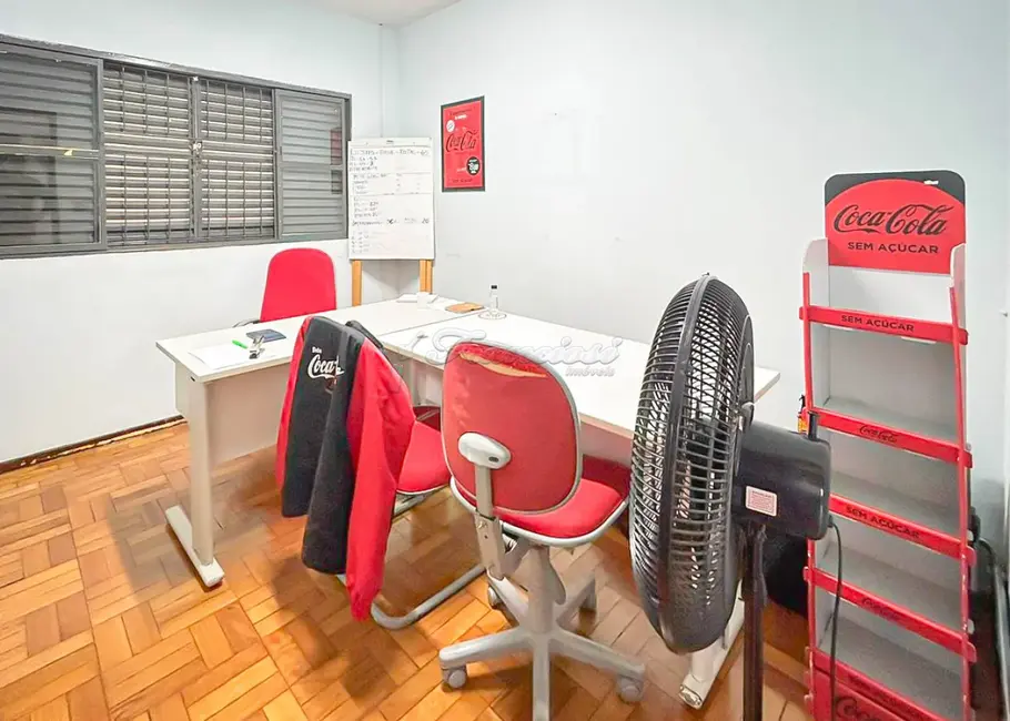 Foto 4 de Casa com 4 quartos à venda, 199m2 em Vila São José, Itapetininga - SP