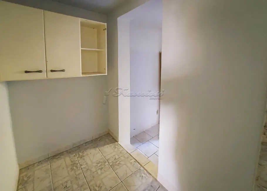 Casa com 5 quartos à venda, 138m2 em Vila Piedade, Itapetininga - SP - imagem 6 Foto 6 de Casa com 5 quartos à venda, 138m2 em Vila Piedade, Itapetininga - SP