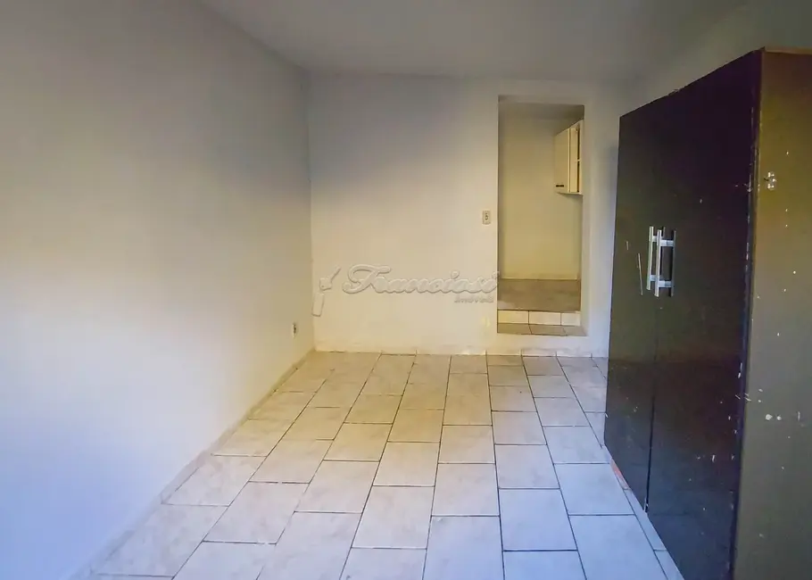Casa com 5 quartos à venda, 138m2 em Vila Piedade, Itapetininga - SP - imagem 8 Foto 8 de Casa com 5 quartos à venda, 138m2 em Vila Piedade, Itapetininga - SP