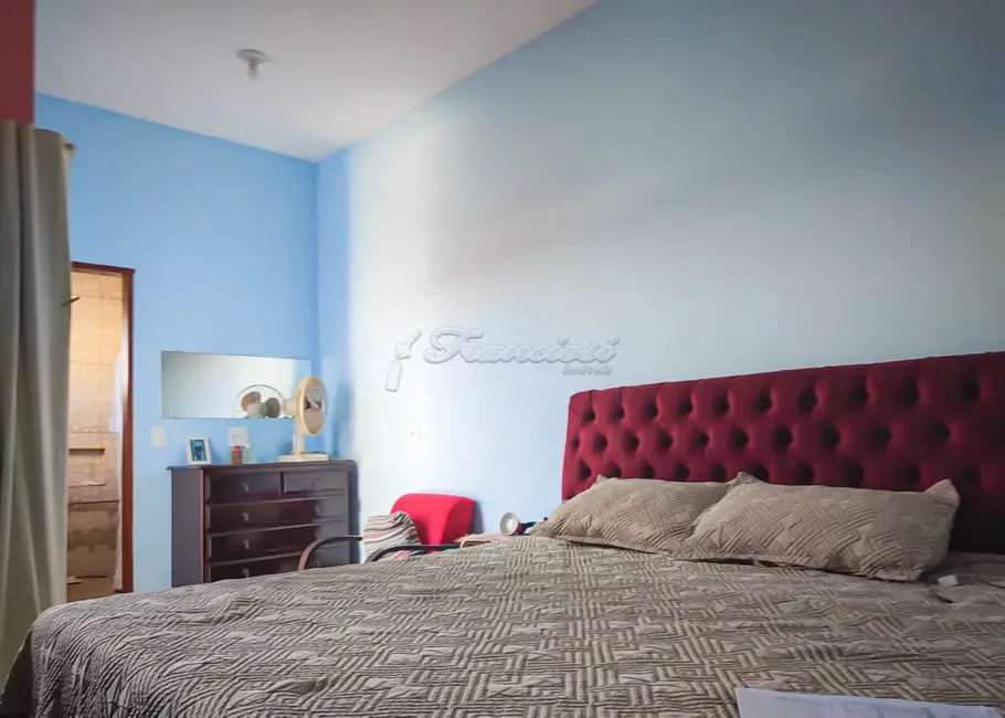 Casa com 3 quartos à venda, 175m2 em Jardim Santa Inêz, Itapetininga - SP - imagem 4 Foto 4 de Casa com 3 quartos à venda, 175m2 em Jardim Santa Inêz, Itapetininga - SP