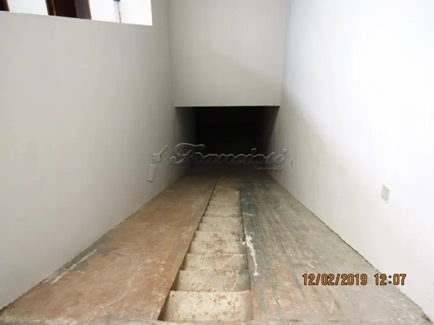 Prédio Inteiro para alugar, 186m2 em Jardim Fogaça, Itapetininga - SP - imagem 6 Foto 6 de Prédio Inteiro para alugar, 186m2 em Jardim Fogaça, Itapetininga - SP