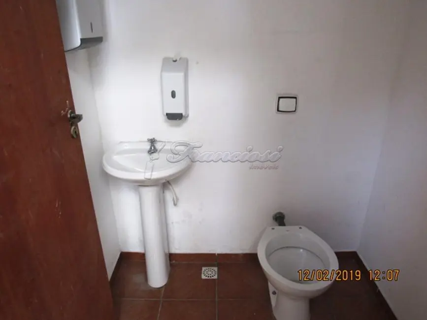 Prédio Inteiro para alugar, 186m2 em Jardim Fogaça, Itapetininga - SP - imagem 3 Foto 3 de Prédio Inteiro para alugar, 186m2 em Jardim Fogaça, Itapetininga - SP