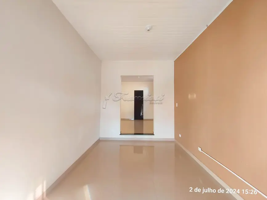 Foto 1 de Prédio Inteiro para alugar, 23m2 em Vila Rio Branco, Itapetininga - SP