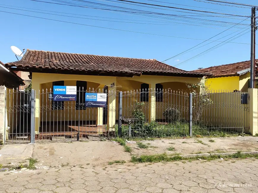 Foto 1 de Casa com 2 quartos à venda, 215m2 em Vila Santa Isabel, Itapetininga - SP