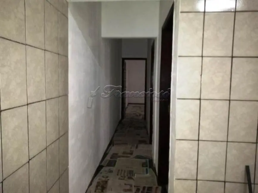 Casa com 2 quartos à venda, 110m2 em Vila Arruda, Itapetininga - SP - imagem 3 Foto 3 de Casa com 2 quartos à venda, 110m2 em Vila Arruda, Itapetininga - SP
