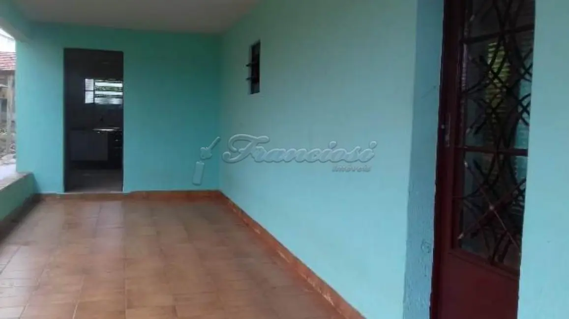 Foto 2 de Casa com 3 quartos à venda, 200m2 em Jardim Cruzeiro, Capao Bonito - SP