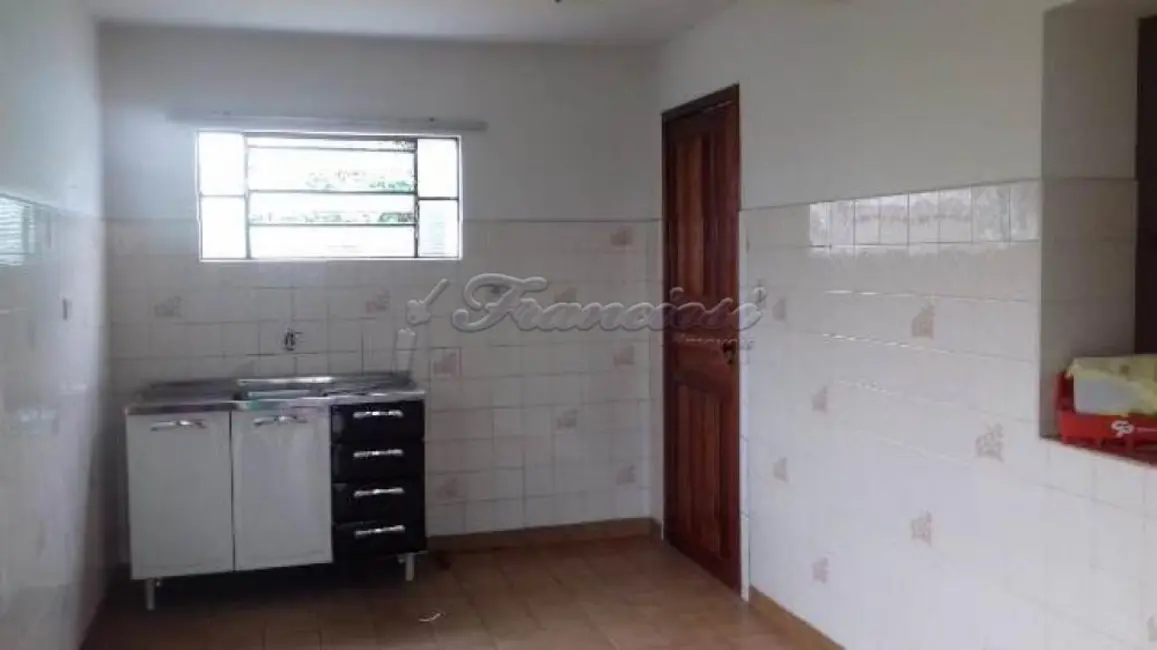 Casa com 3 quartos à venda, 200m2 em Jardim Cruzeiro, Capao Bonito - SP - imagem 8 Foto 8 de Casa com 3 quartos à venda, 200m2 em Jardim Cruzeiro, Capao Bonito - SP