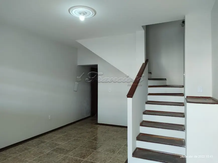 Casa com 3 quartos à venda, 163m2 em Parque Atenas do Sul, Itapetininga - SP - imagem 8 Foto 8 de Casa com 3 quartos à venda, 163m2 em Parque Atenas do Sul, Itapetininga - SP