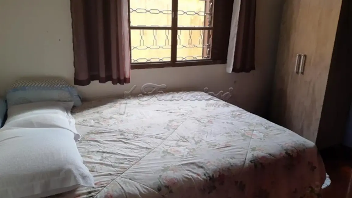 Casa com 3 quartos à venda, 150m2 em Jardim Vieira de Moraes, Itapetininga - SP - imagem 7 Foto 7 de Casa com 3 quartos à venda, 150m2 em Jardim Vieira de Moraes, Itapetininga - SP