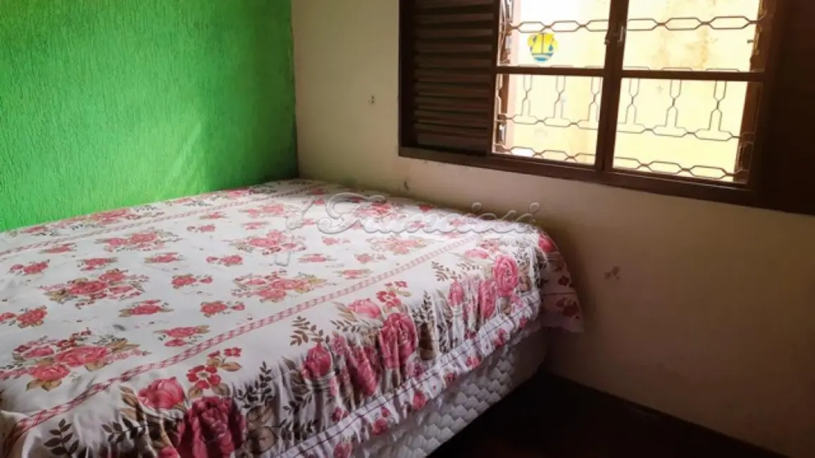 Casa com 3 quartos à venda, 150m2 em Jardim Vieira de Moraes, Itapetininga - SP - imagem 5 Foto 5 de Casa com 3 quartos à venda, 150m2 em Jardim Vieira de Moraes, Itapetininga - SP