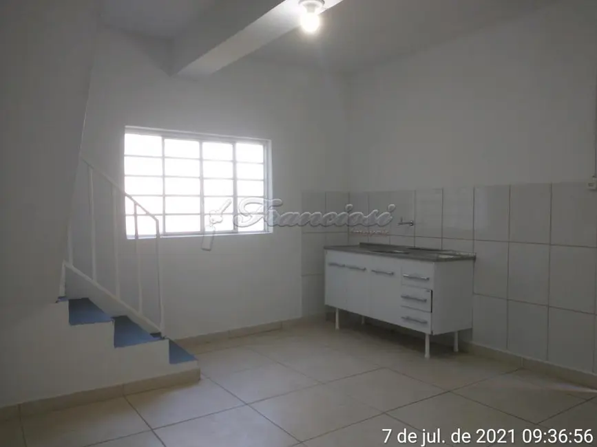 Casa com 2 quartos à venda, 650m2 em Vila Godói, Itapetininga - SP - imagem 4 Foto 4 de Casa com 2 quartos à venda, 650m2 em Vila Godói, Itapetininga - SP