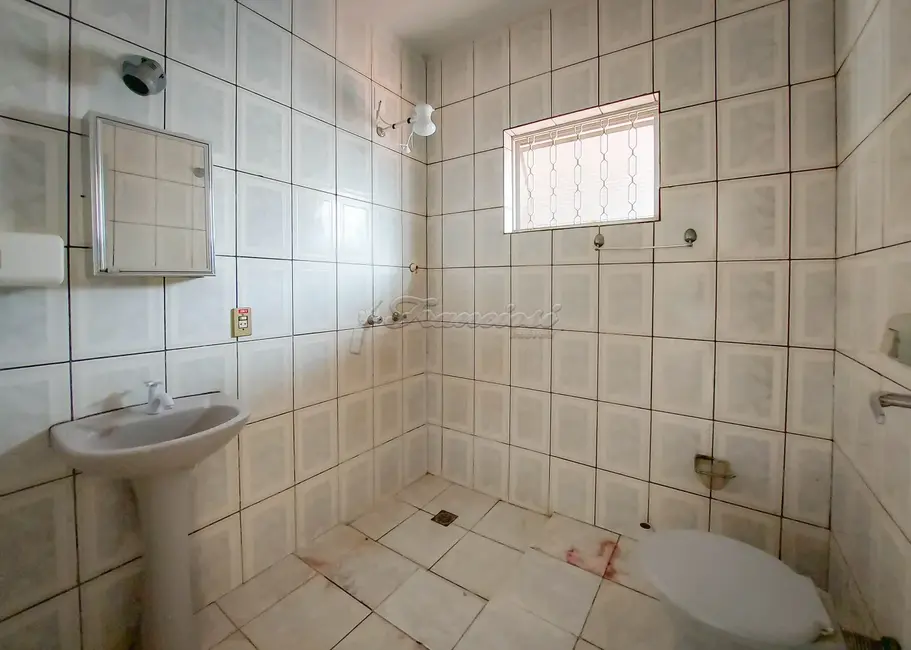 Foto 8 de Casa com 4 quartos à venda, 300m2 em Vila Orestes, Itapetininga - SP