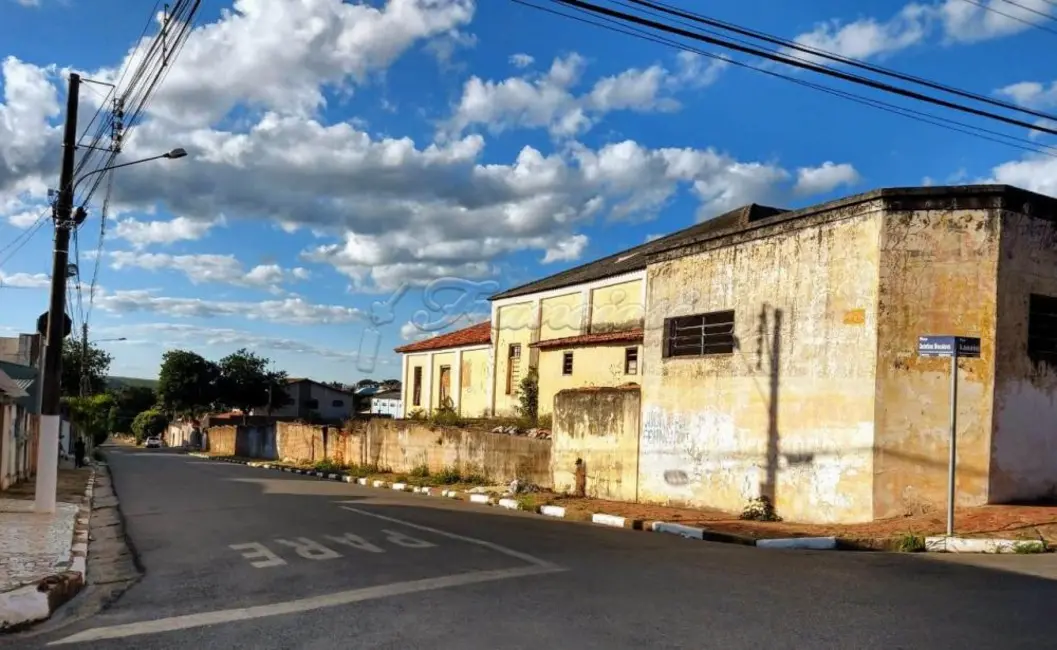 Loja à venda, 800m2 em Centro, Capao Bonito - SP - imagem 8 Foto 8 de Loja à venda, 800m2 em Centro, Capao Bonito - SP