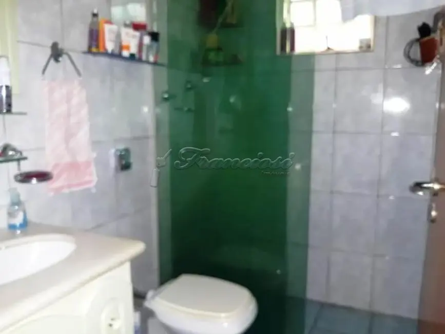 Casa com 3 quartos à venda, 250m2 em Jardim Leocádia, Sorocaba - SP - imagem 4 Foto 4 de Casa com 3 quartos à venda, 250m2 em Jardim Leocádia, Sorocaba - SP