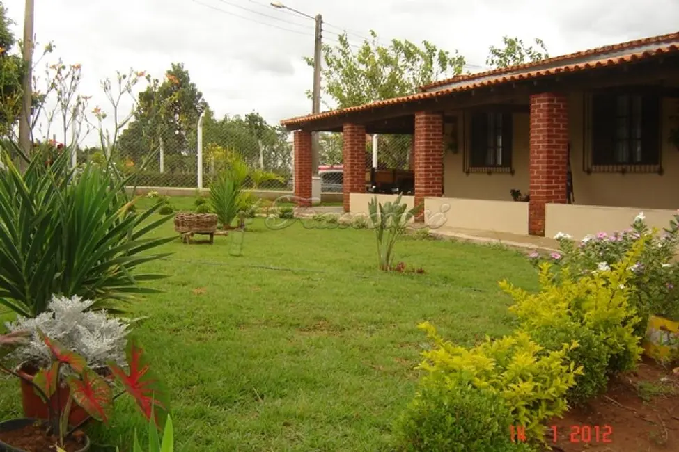 Fazenda / Haras com 2 quartos à venda, 350m2 em Itapetininga - SP - imagem 3 Foto 3 de Fazenda / Haras com 2 quartos à venda, 350m2 em Itapetininga - SP