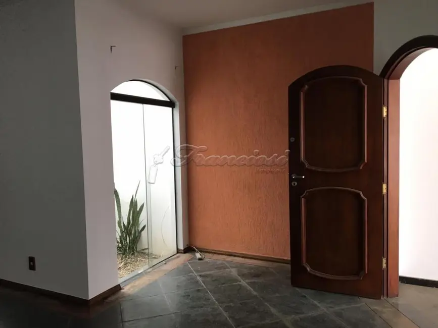 Foto 3 de Casa com 3 quartos à venda, 180m2 em Jardim São Paulo, Sorocaba - SP