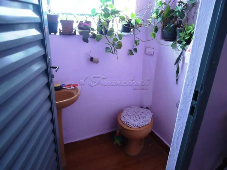 Casa com 3 quartos à venda, 144m2 em Jardim Itália, Itapetininga - SP - imagem 2 Foto 2 de Casa com 3 quartos à venda, 144m2 em Jardim Itália, Itapetininga - SP