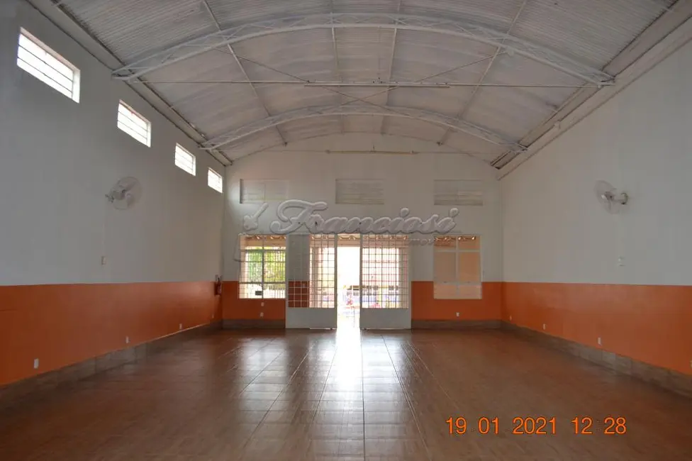 Prédio Inteiro à venda, 285m2 em Jardim Mesquita, Itapetininga - SP - imagem 2 Foto 2 de Prédio Inteiro à venda, 285m2 em Jardim Mesquita, Itapetininga - SP