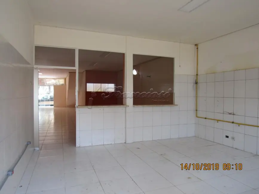 Foto 9 de Prédio Inteiro para alugar, 166m2 em Centro, Itapetininga - SP