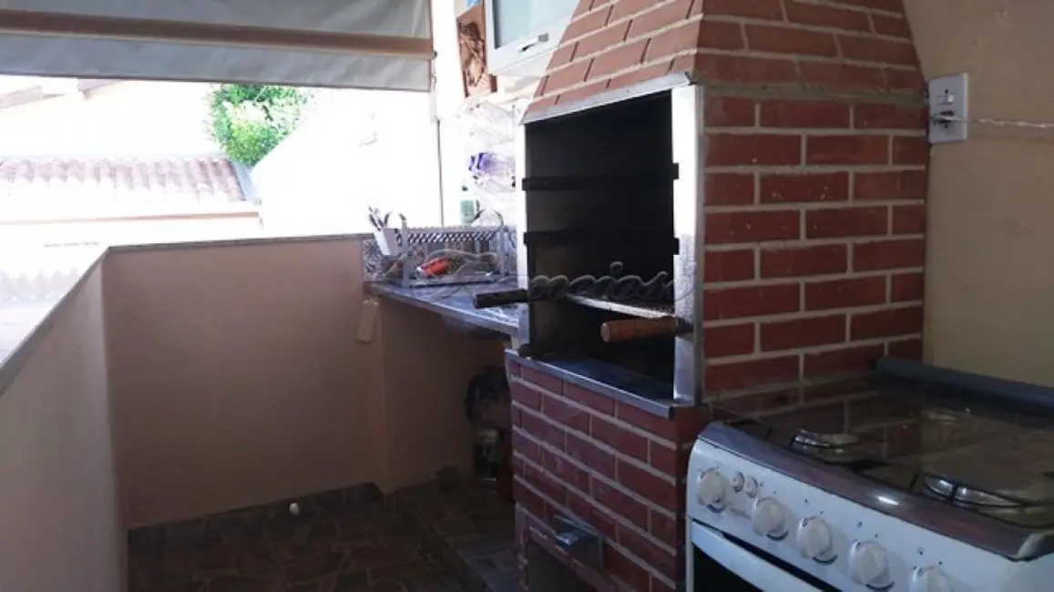Casa com 3 quartos à venda, 149m2 em Centro, Itapetininga - SP - imagem 9 Foto 9 de Casa com 3 quartos à venda, 149m2 em Centro, Itapetininga - SP