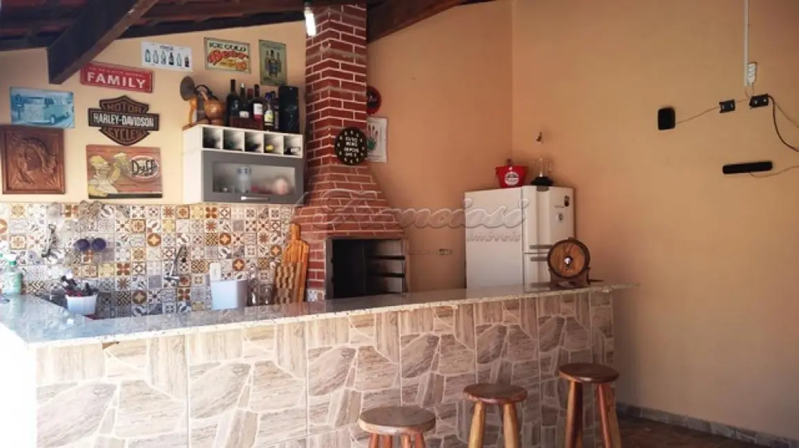Casa com 3 quartos à venda, 149m2 em Centro, Itapetininga - SP - imagem 8 Foto 8 de Casa com 3 quartos à venda, 149m2 em Centro, Itapetininga - SP