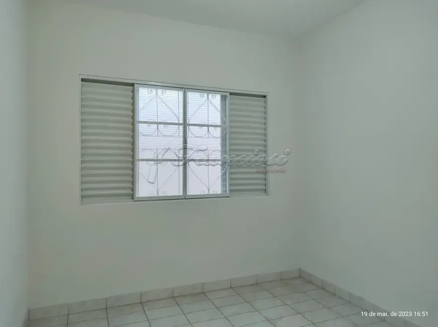 Foto 8 de Loja com 3 quartos para alugar, 116m2 em Centro, Itapetininga - SP