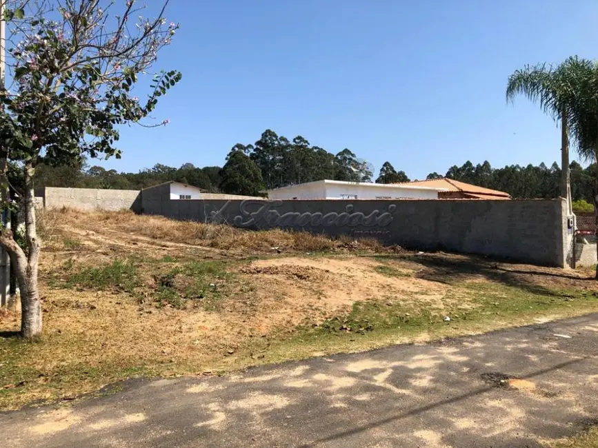 Fazenda / Haras à venda, 750m2 em Alambari - SP - imagem 3 Foto 3 de Fazenda / Haras à venda, 750m2 em Alambari - SP