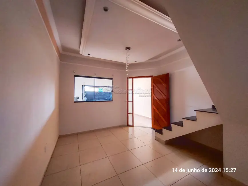 Foto 2 de Casa com 3 quartos à venda, 150m2 em Vila Carolina, Itapetininga - SP