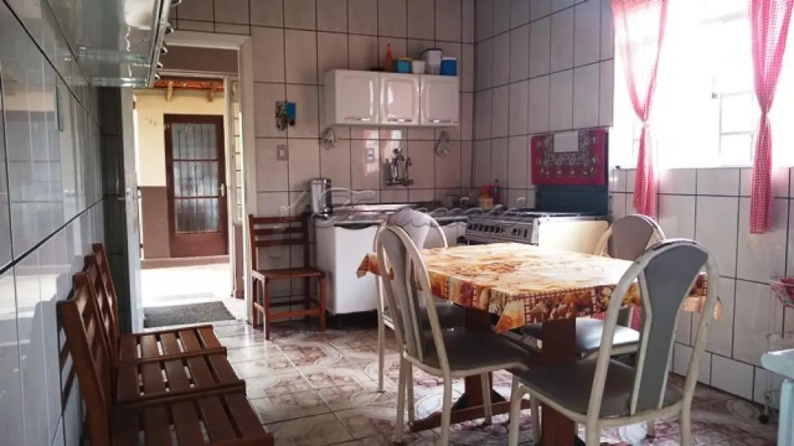 Casa com 3 quartos à venda, 137m2 em Vila Judite, Itapetininga - SP - imagem 8 Foto 8 de Casa com 3 quartos à venda, 137m2 em Vila Judite, Itapetininga - SP