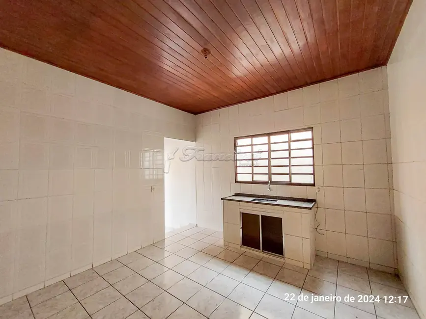 Casa com 2 quartos à venda, 129m2 em Vila Hungria, Itapetininga - SP - imagem 5 Foto 5 de Casa com 2 quartos à venda, 129m2 em Vila Hungria, Itapetininga - SP