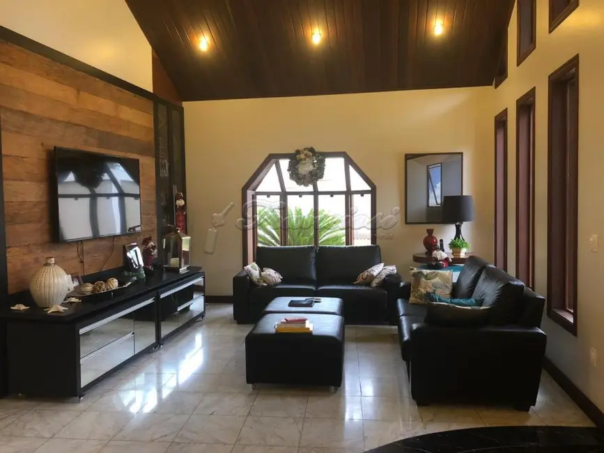 Foto 4 de Casa com 5 quartos à venda, 750m2 em Jardim Colombo, Itapetininga - SP