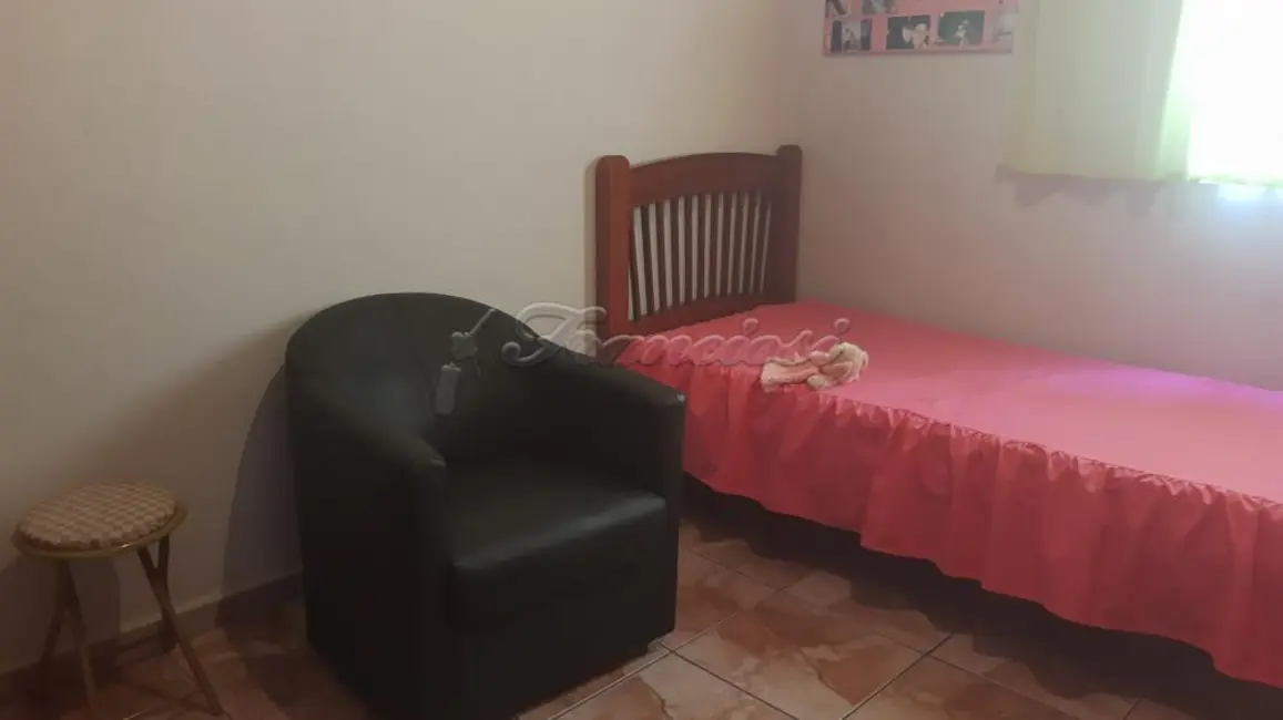 Casa com 3 quartos à venda, 199m2 em Vila Barth, Itapetininga - SP - imagem 7 Foto 7 de Casa com 3 quartos à venda, 199m2 em Vila Barth, Itapetininga - SP