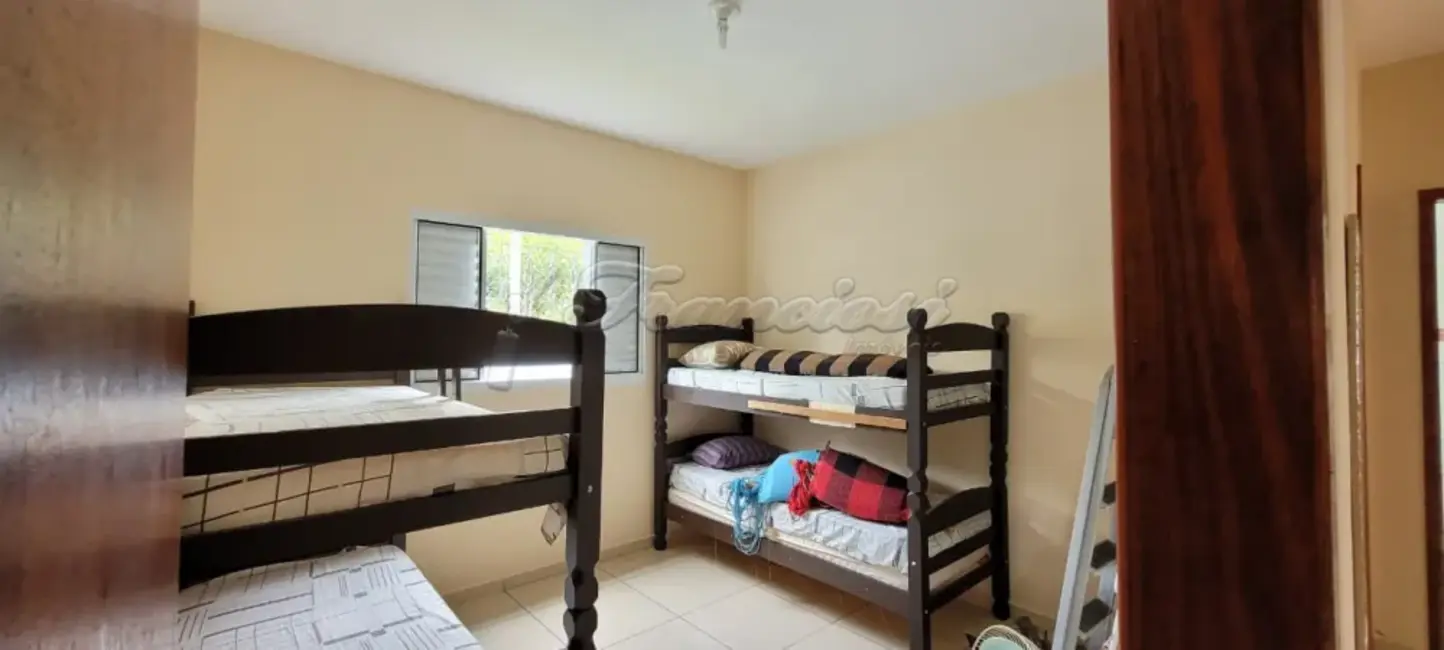 Fazenda / Haras com 5 quartos à venda, 2000m2 em Alambari - SP - imagem 6 Foto 6 de Fazenda / Haras com 5 quartos à venda, 2000m2 em Alambari - SP