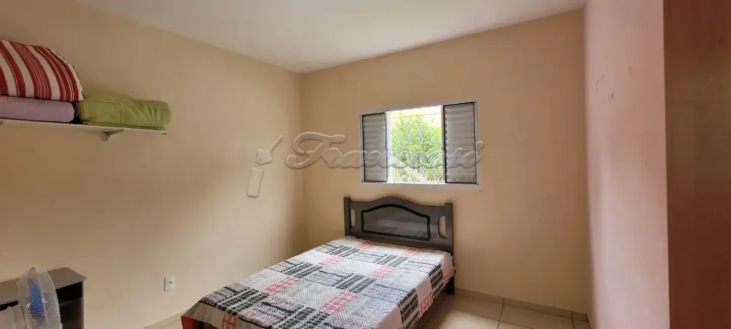 Fazenda / Haras com 5 quartos à venda, 2000m2 em Alambari - SP - imagem 9 Foto 9 de Fazenda / Haras com 5 quartos à venda, 2000m2 em Alambari - SP