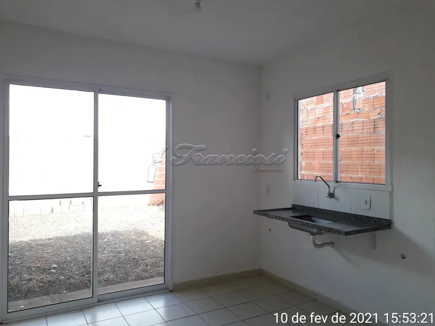Foto 4 de Casa de Condomínio com 2 quartos à venda, 105m2 em Vila Progresso, Itapetininga - SP