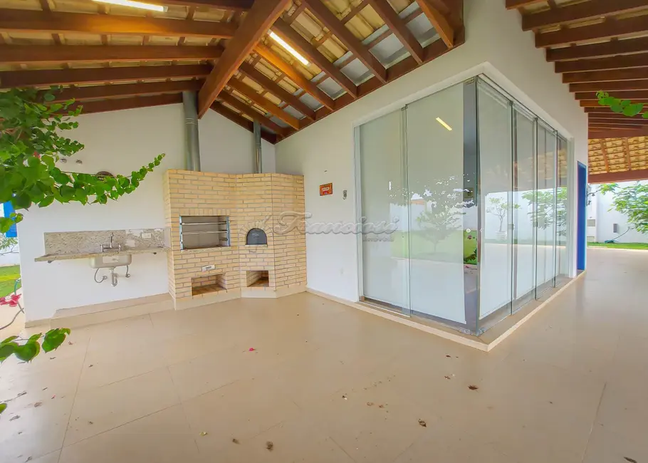 Foto 3 de Casa com 2 quartos à venda, 404m2 em Estância Conceição, Itapetininga - SP